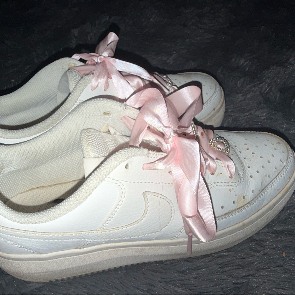 Women's Nike Air Force 1 White and Pink Sneakers
